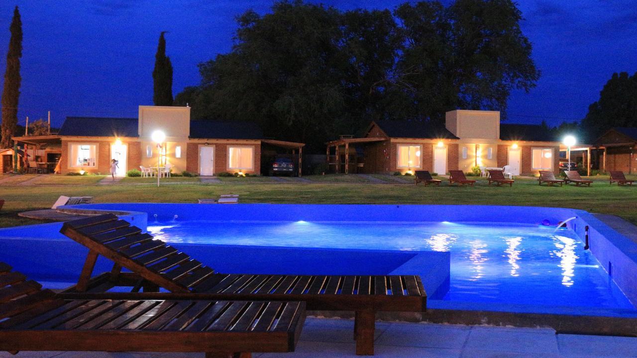 Cabanas Lomas Del Mirador Hotel Río Colorado Buitenkant foto